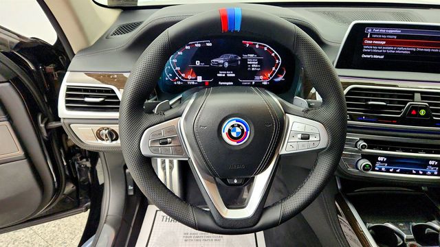 2022 BMW 7 Series 740i xDrive w/ Premium Pkg, Ventilated & Heated Seats - 23040973 - 13