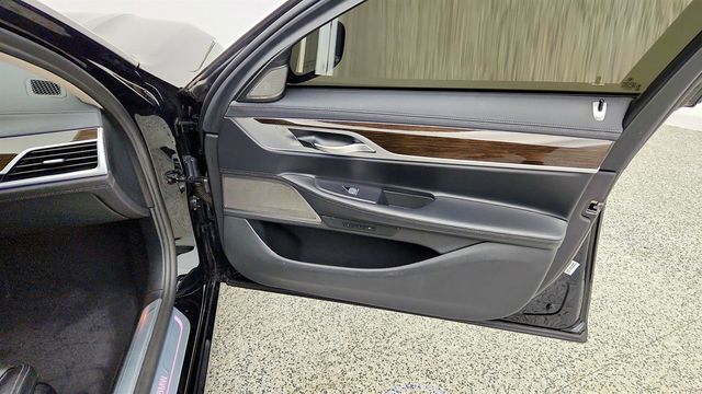 2022 BMW 7 Series 740i xDrive w/ Premium Pkg, Ventilated & Heated Seats - 23040973 - 26