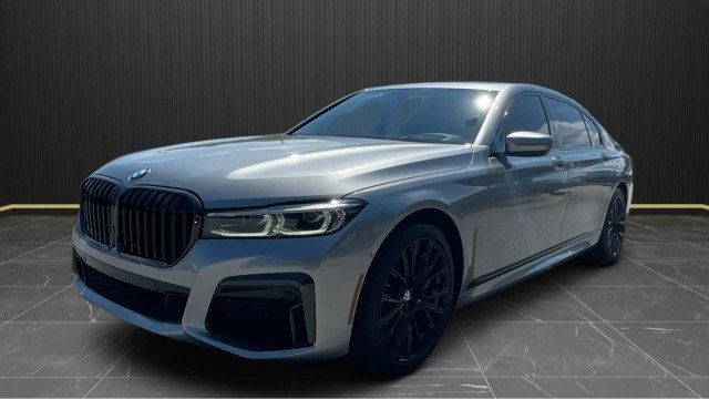 2022 BMW 7 Series 750i - Photo 6