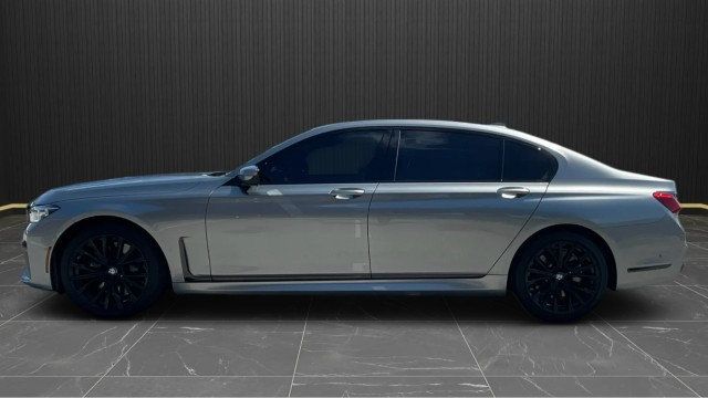2022 BMW 7 Series 750i - Photo 7