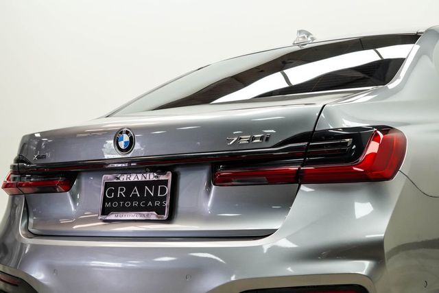 2022 BMW 7 Series 750i xDrive - 23062466 - 12