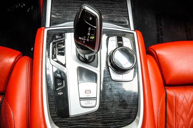 2022 BMW 7 Series 750i xDrive - 23062466 - 26