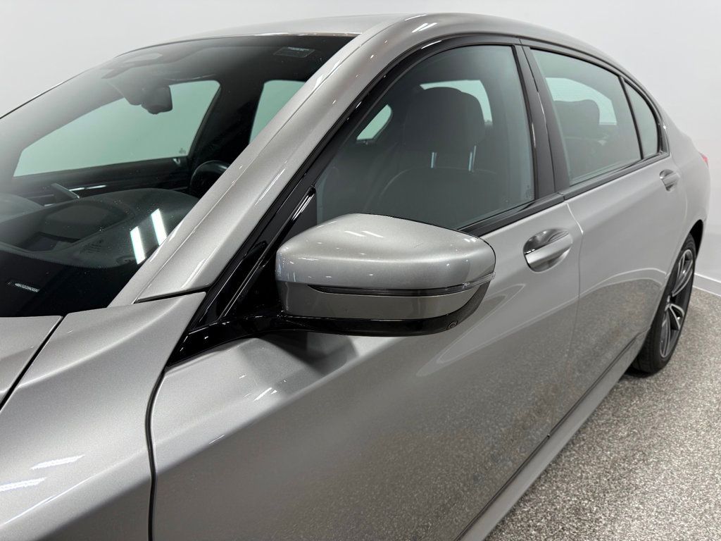 2022 BMW 7 Series 750i xDrive - 22982893 - 3