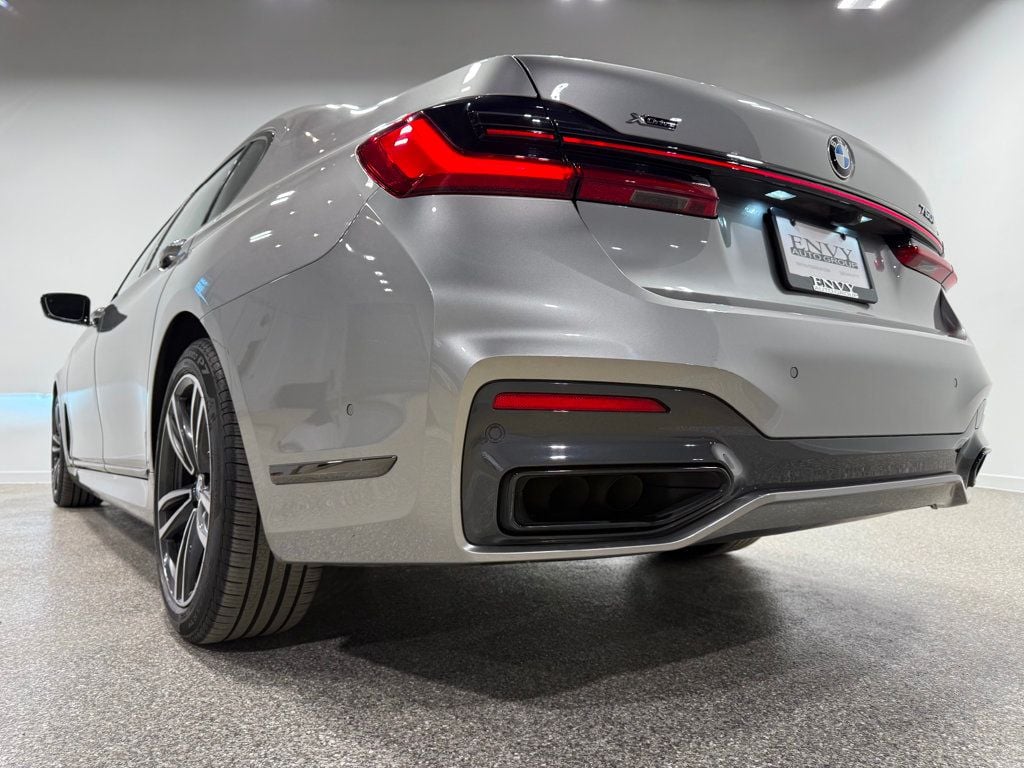 2022 BMW 7 Series 750i xDrive - 22982893 - 40