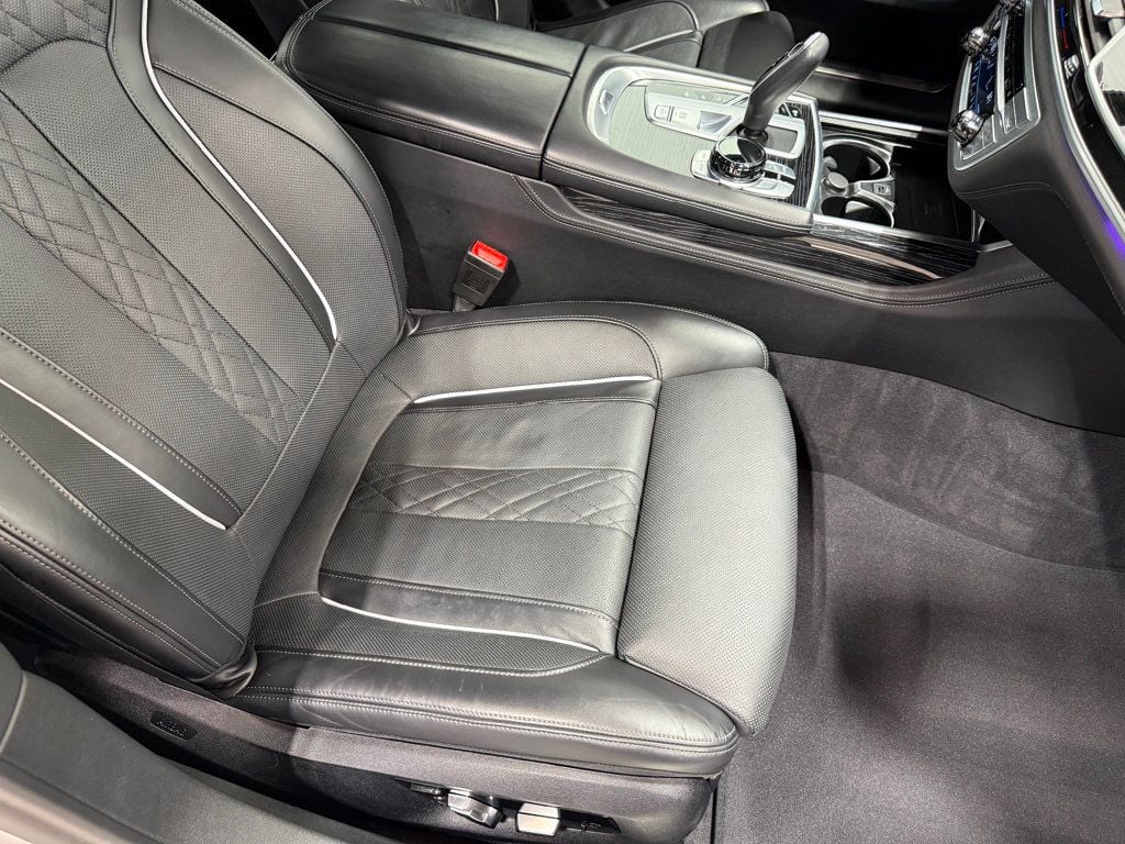 2022 BMW 7 Series 750i xDrive - 22982893 - 57