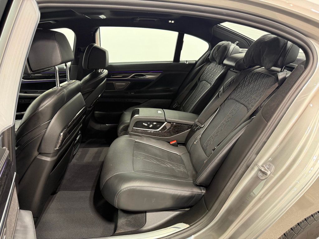 2022 BMW 7 Series 750i xDrive - 22982893 - 74