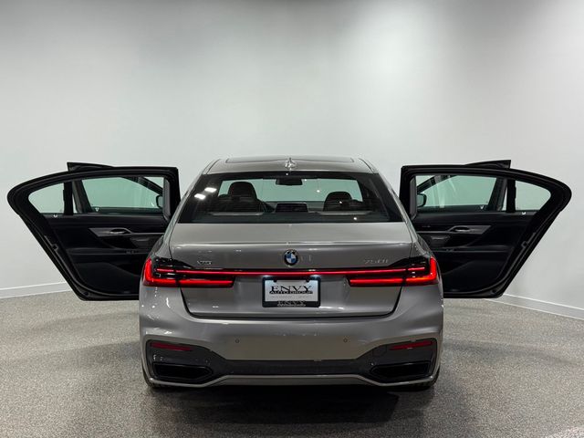 2022 BMW 7 Series 750i xDrive - 22982893 - 79