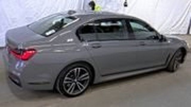 2022 BMW 7 Series 750i xDrive - 22951565 - 1