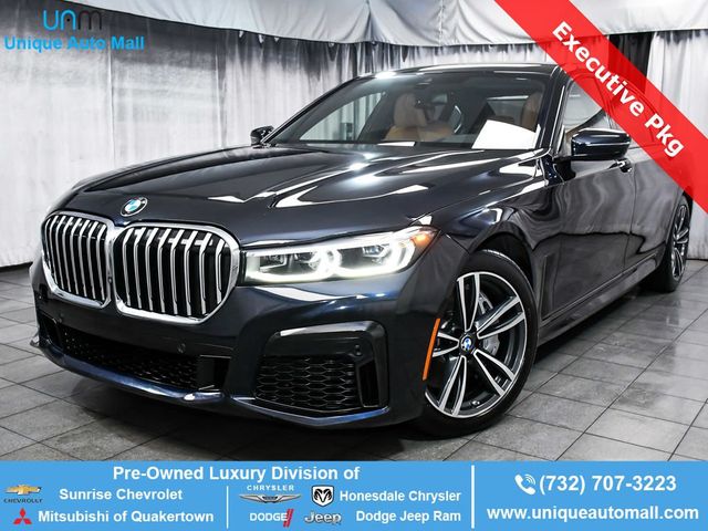 2022 BMW 7 Series 750i xDrive - 23011154 - 0