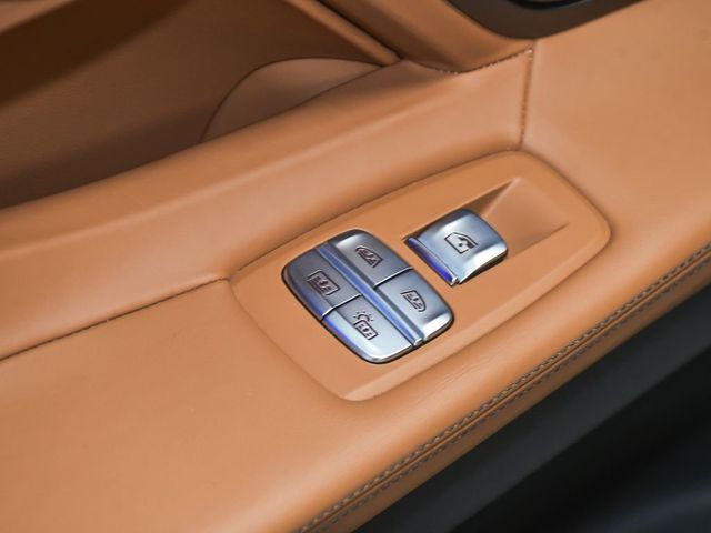 2022 BMW 7 Series 750i xDrive - 23011154 - 14