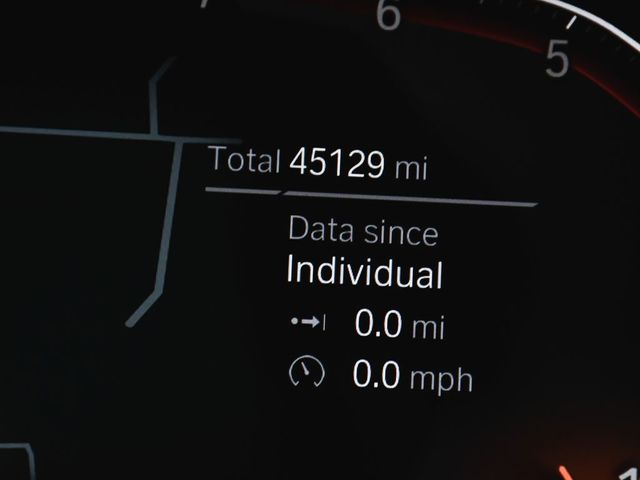 2022 BMW 7 Series 750i xDrive - 23011154 - 27