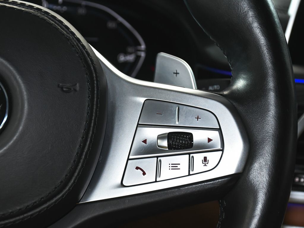 BMW 7 Series photo 49