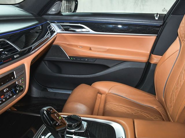 2022 BMW 7 Series 750i xDrive - 23011154 - 58