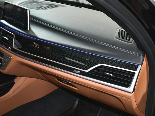 2022 BMW 7 Series 750i xDrive - 23011154 - 73