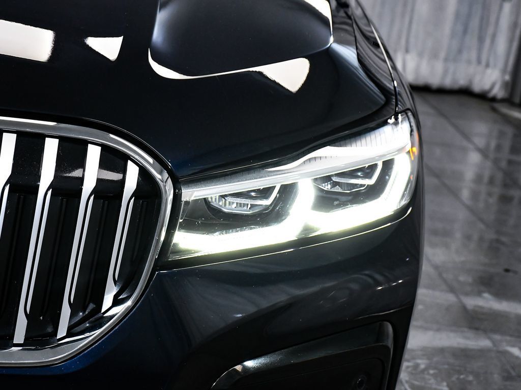 BMW 7 Series photo 85