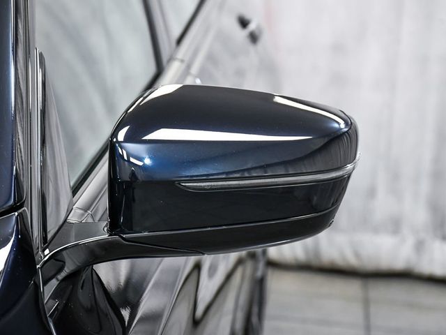 2022 BMW 7 Series 750i xDrive - 23011154 - 87