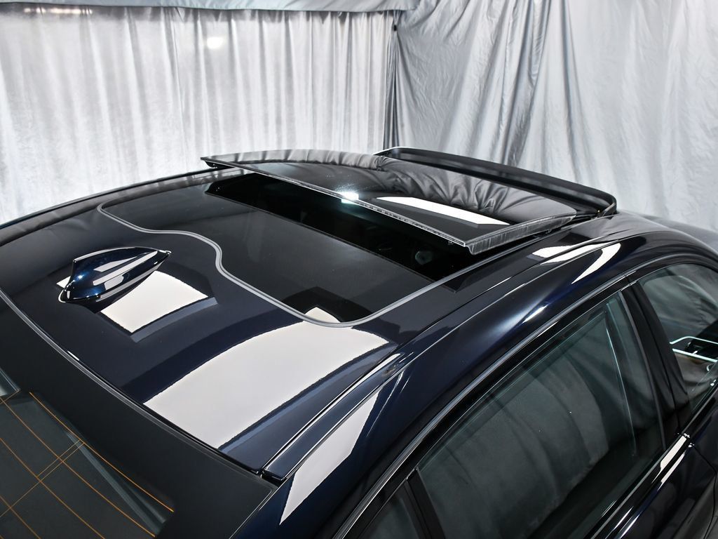 BMW 7 Series photo 94