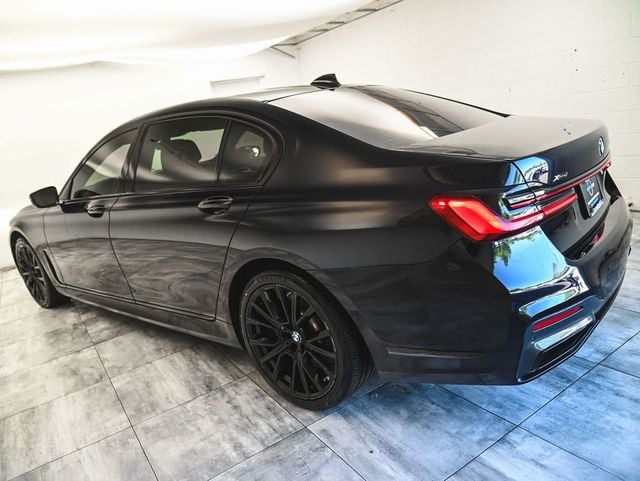 2022 BMW 7 Series 750i xDrive - 23050633 - 3