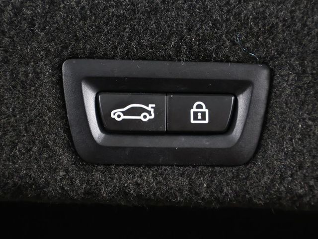 2022 BMW 7 Series 750i xDrive - 23024859 - 26