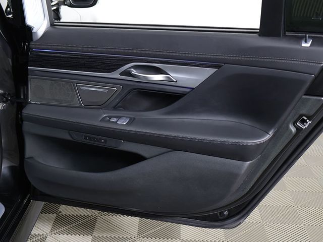 2022 BMW 7 Series 750i xDrive - 23024859 - 34