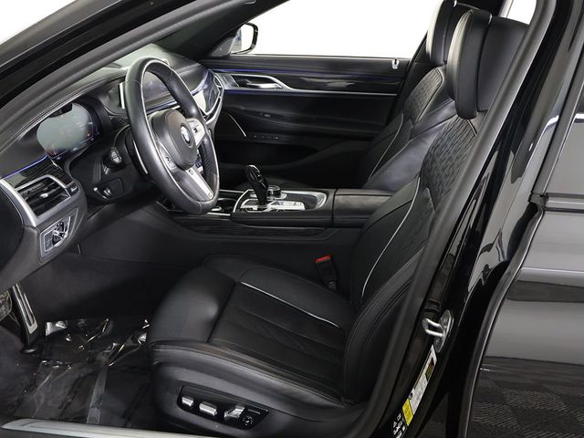 2022 BMW 7 Series 750i xDrive - 23024859 - 39