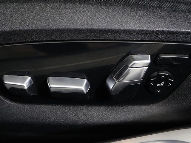 2022 BMW 7 Series 750i xDrive - 23024859 - 43