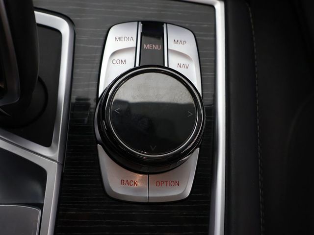 2022 BMW 7 Series 750i xDrive - 23024859 - 68