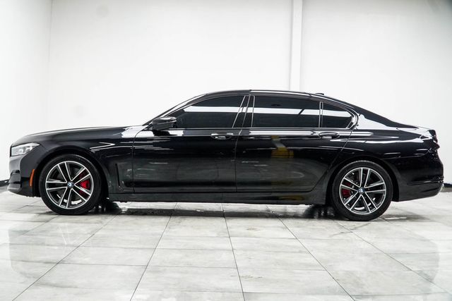 2022 BMW 7 Series 750i xDrive - 23052968 - 9