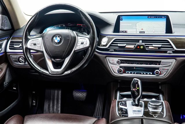 2022 BMW 7 Series 750i xDrive - 23052968 - 16