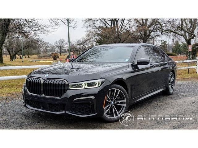 2022 BMW 7 Series 750i photo 1