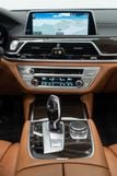 2022 BMW 7 Series 750i xDrive - 22589689 - 21