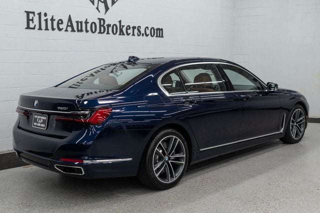 2022 BMW 7 Series 750i xDrive - 22589689 - 55