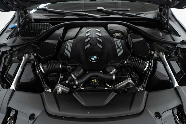 2022 BMW 7 Series 750i xDrive - 22929292 - 51