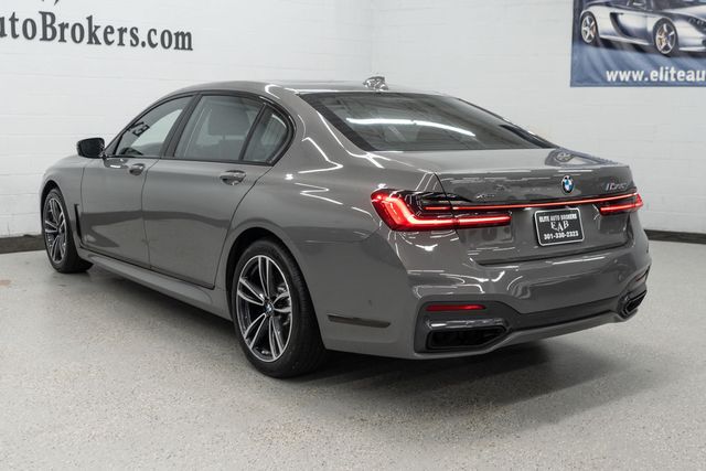 2022 BMW 7 Series 750i xDrive - 22929292 - 62