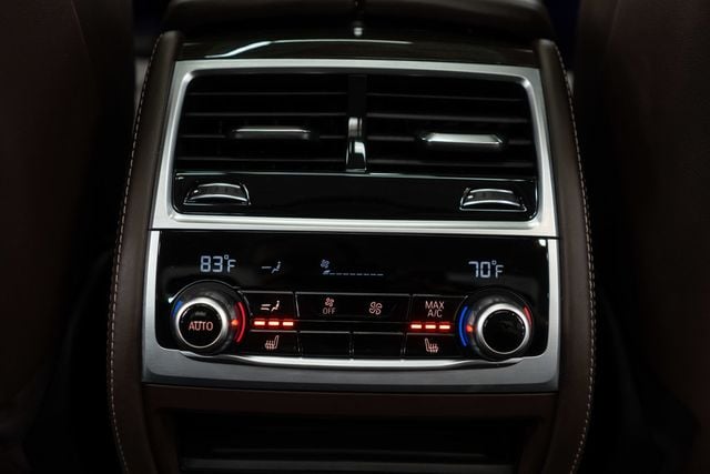 2022 BMW 7 Series 750i xDrive - 23038141 - 12