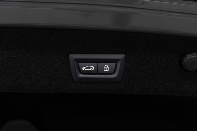 2022 BMW 7 Series 750i xDrive - 23038141 - 38