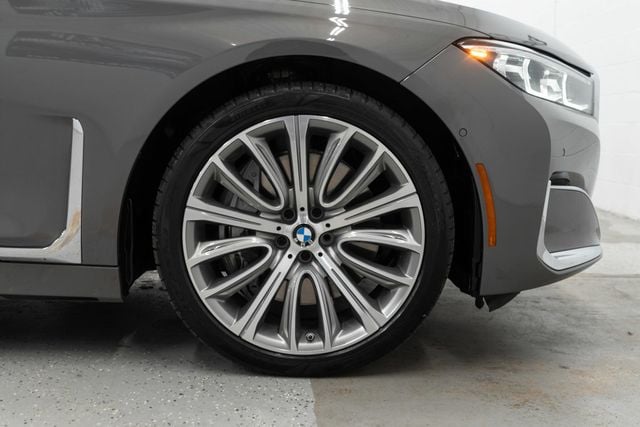 2022 BMW 7 Series 750i xDrive - 23038141 - 42