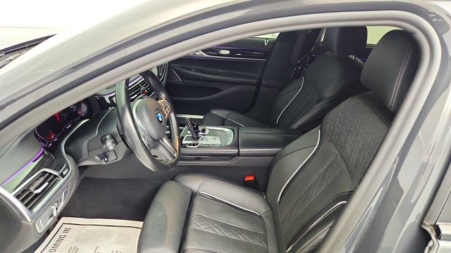 2022 BMW 7 Series 750i xDrive w/ Twin-Turbo V8 Engine & Executive Luxury Features - 22997944 - 20