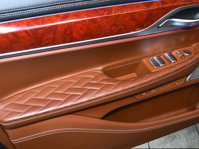 2022 BMW 7 Series ALPINA B7 xDrive - 23070884 - 9