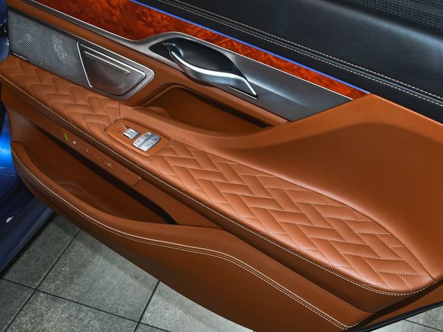 2022 BMW 7 Series ALPINA B7 xDrive - 23070884 - 22