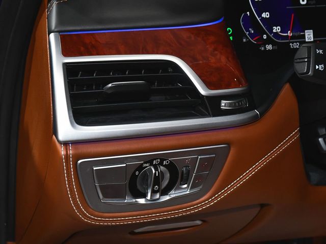 2022 BMW 7 Series ALPINA B7 xDrive - 23070884 - 29