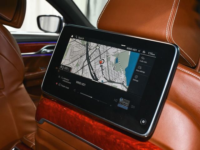 2022 BMW 7 Series ALPINA B7 xDrive - 23070884 - 83