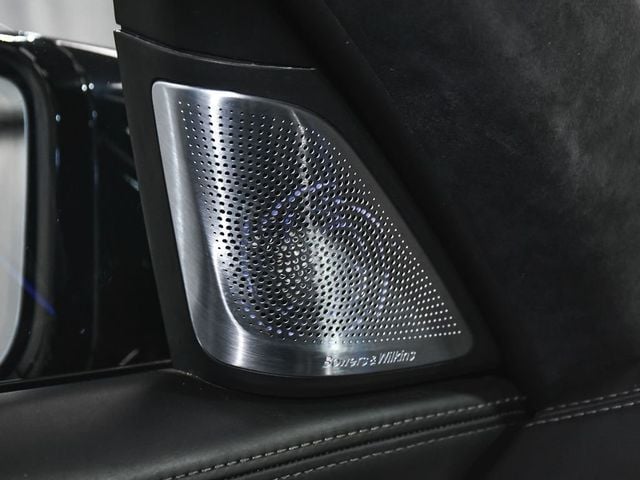 2022 BMW 7 Series M760i - 23064857 - 40