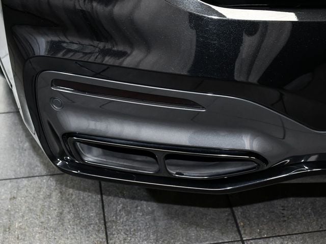 2022 BMW 7 Series M760i - 23064857 - 96