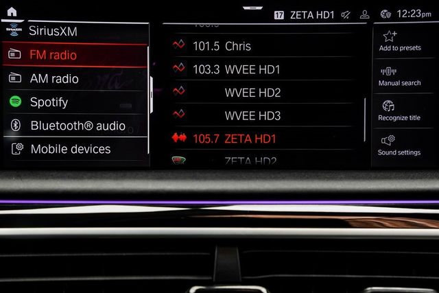 2022 BMW 7 Series M760i xDrive - 22976044 - 28