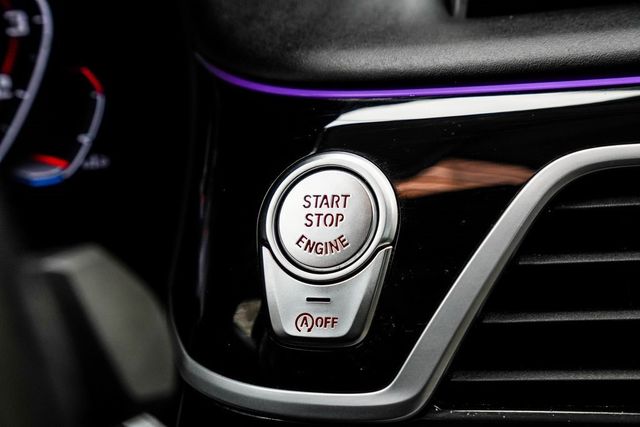 2022 BMW 7 Series M760i xDrive - 22976044 - 32