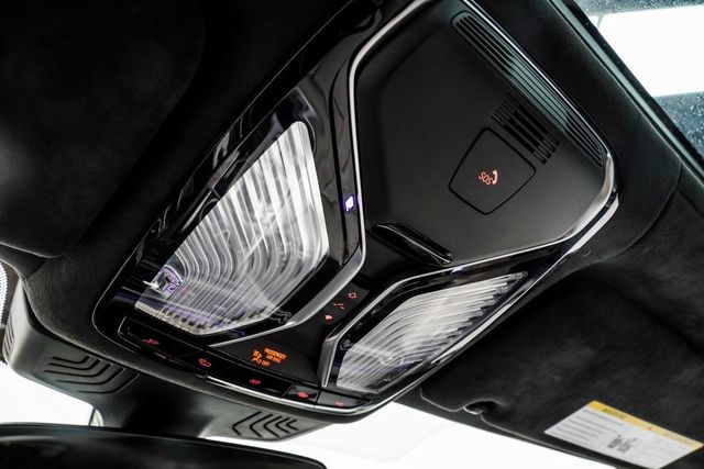 2022 BMW 7 Series M760i xDrive - 22976044 - 35