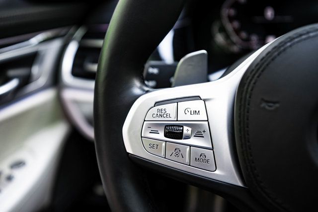 2022 BMW 7 Series MSRP$117995/AutobahnPkg/ExecutivePkg/M-SportPkg/360Camera/NAV - 23069391 - 28