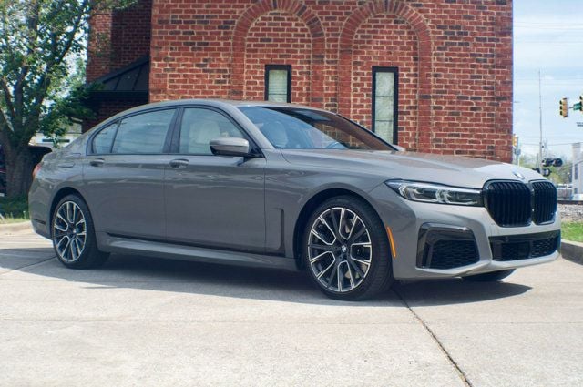 2022 BMW 7 Series MSRP$118640/DrivingAssistanceProPkg/M-SportPkg/ExecutivePkg/NAV - 22999606 - 2
