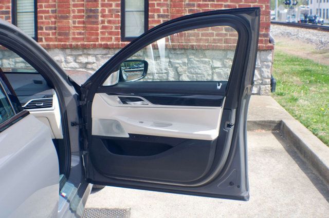 2022 BMW 7 Series MSRP$118640/DrivingAssistanceProPkg/M-SportPkg/ExecutivePkg/NAV - 22999606 - 44